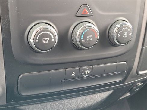 Used 2018 RAM 1500 Express w/ Black Ram 1500 Express Group image 18