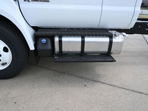 New 2026 Ford F650 2WD SuperCab Super Duty image 19
