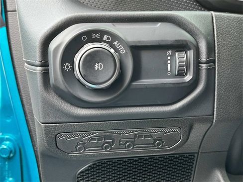 New 2024 Jeep Wrangler Unlimited Rubicon w/ Technology Group image 27