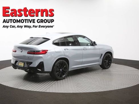 Used 2023 BMW X4 xDrive30i w/ M Sport Package AWD/4WD image 43