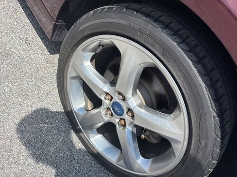 Used 2013 Ford Fusion SE FWD image 13