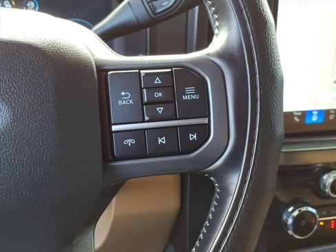 Certified 2024 Ford F250 Lariat w/ Sport Appearance Package image 19