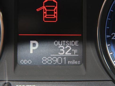 Used 2017 Toyota Corolla L image 20