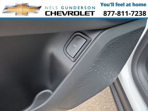 New 2026 Chevrolet Equinox LT w/ Convenience Package II image 17