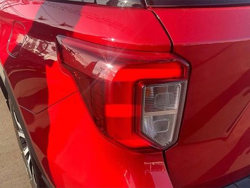 Certified 2022 Ford Explorer ST-Line w/ Class IV Trailer Tow Package image 31