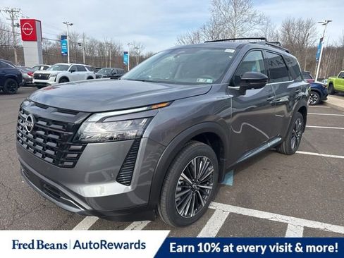 New 2026 Nissan Pathfinder Platinum w/ Cargo Package image 4