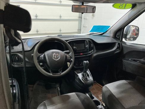 Used 2018 RAM ProMaster City Tradesman image 15