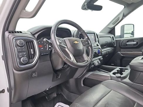 Used 2021 Chevrolet Silverado 2500 LTZ w/ LTZ Premium Package AWD/4WD image 15