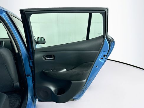 Used 2014 Nissan Leaf S w/ Charge Package image 27