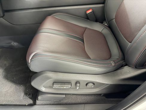New 2026 Honda Pilot Black Edition image 11