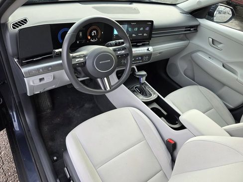 Used 2024 Hyundai Kona SEL image 21