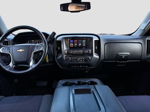 Used 2018 Chevrolet Silverado 1500 LT w/ LT Eassist Package image 21