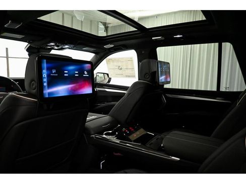 New 2026 Cadillac Escalade V image 17