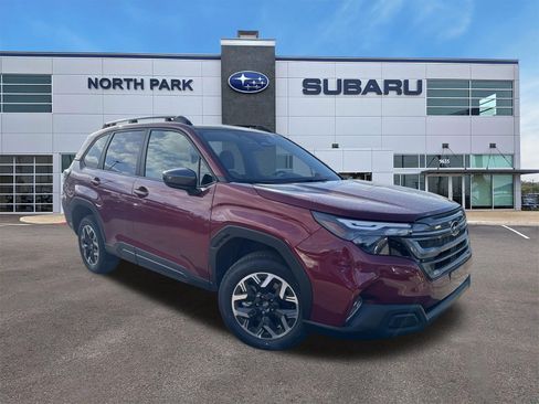 New 2026 Subaru Forester Premium AWD/4WD image 1