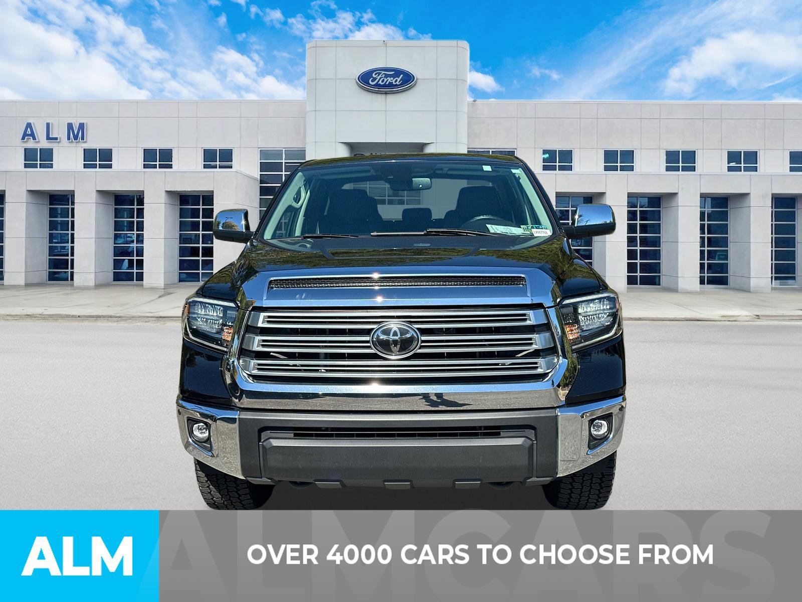 Used 2020 Toyota Tundra Limited w/ Limited Premium Package AWD/4WD image 2