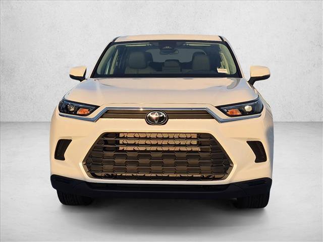 New 2026 Toyota Grand Highlander FWD image 6