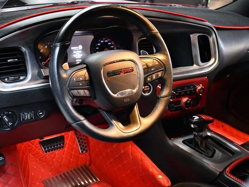 Used 2017 Dodge Charger R/T image 41