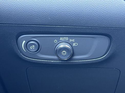 New 2026 Buick Encore GX Sport Touring image 12