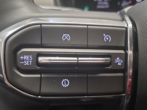 Used 2026 GMC Terrain Elevation w/ Elevation Premium Package image 14