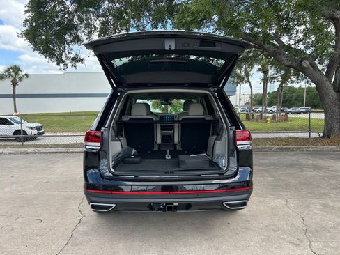 New 2026 Volkswagen Atlas SE FWD image 47