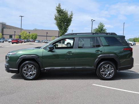 Certified 2026 Subaru Outback Premium AWD/4WD image 5