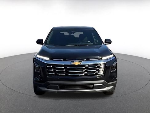 Used 2025 Chevrolet Equinox LT image 4