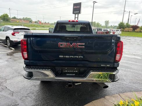 Used 2021 GMC Sierra 2500 SLE w/ SLE Convenience Package AWD/4WD image 4