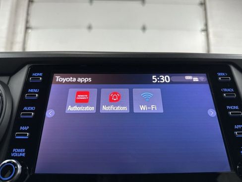 Used 2023 Toyota Tacoma TRD Sport w/ Technology Package image 31