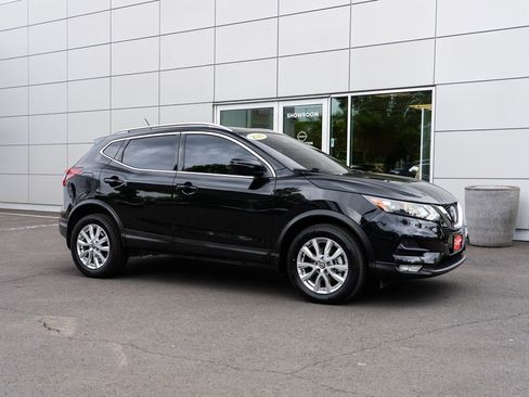 Used 2021 Nissan Rogue Sport SV FWD image 27