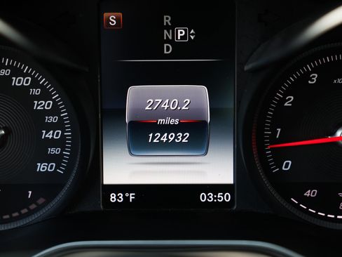 Used 2015 Mercedes-Benz C 300 Sedan image 49