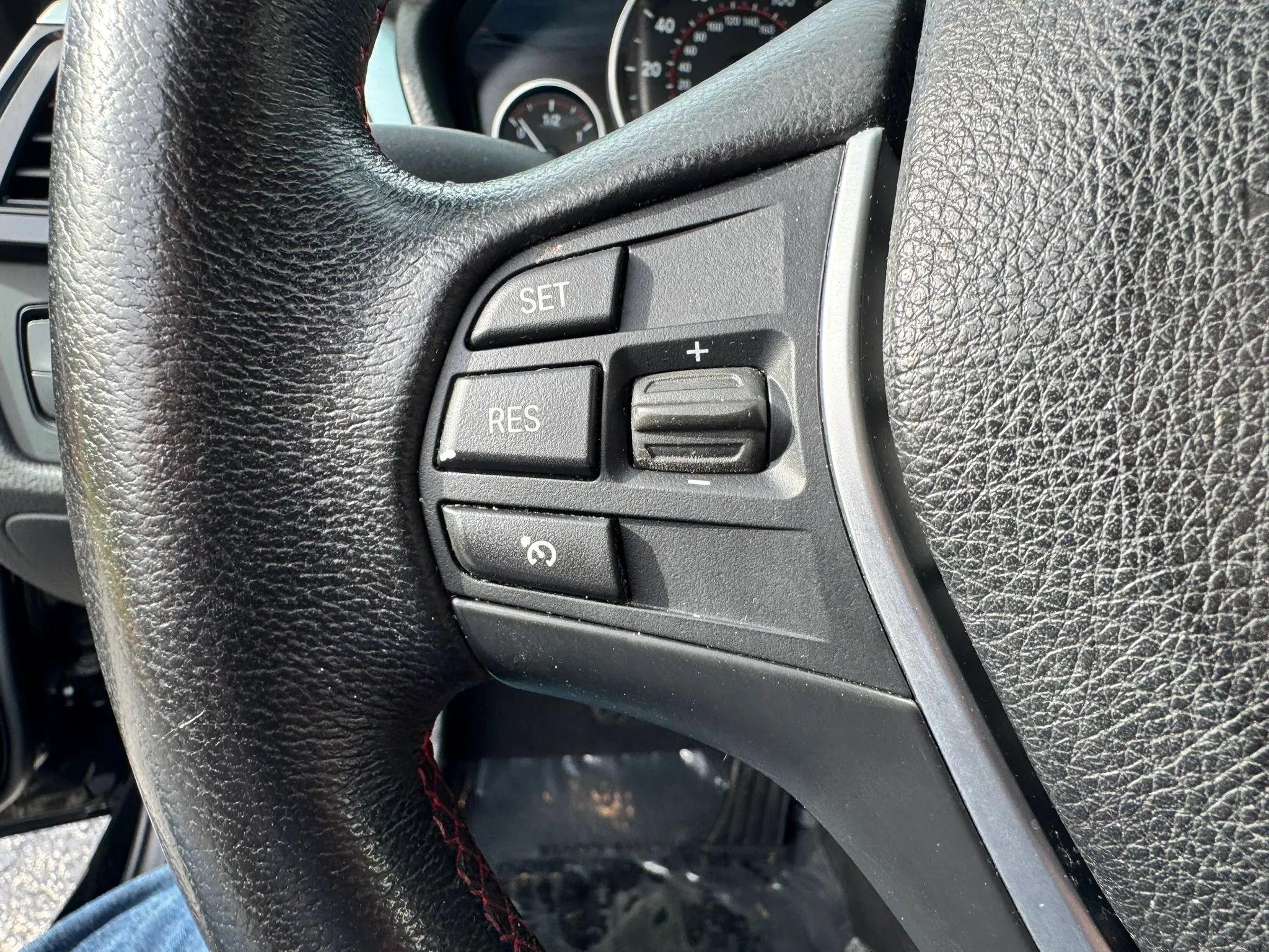 Used 2015 BMW 328i Sedan RWD image 37