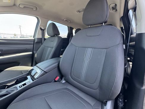 Used 2025 Hyundai Tucson SEL FWD image 17