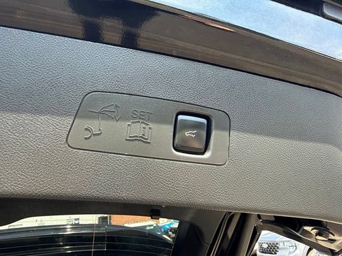 Used 2022 Lincoln Corsair AWD w/ Equipment Group 101A image 12