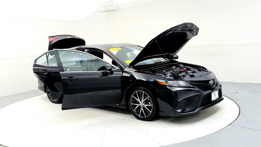 Certified 2024 Toyota Camry SE w/ Cold Weather Package AWD/4WD image 12