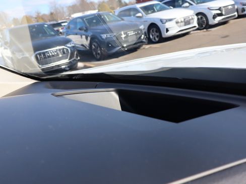 Used 2024 Volkswagen Atlas SEL image 21