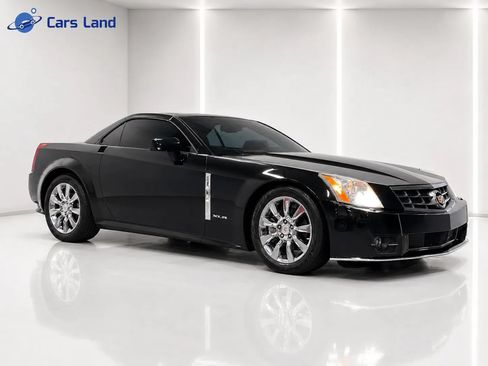 Used 2009 Cadillac XLR RWD image 1