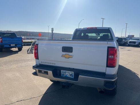 Used 2017 Chevrolet Silverado 2500 W/T w/ WT Convenience Package image 9
