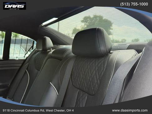 Used 2016 BMW 750i xDrive AWD/4WD image 27
