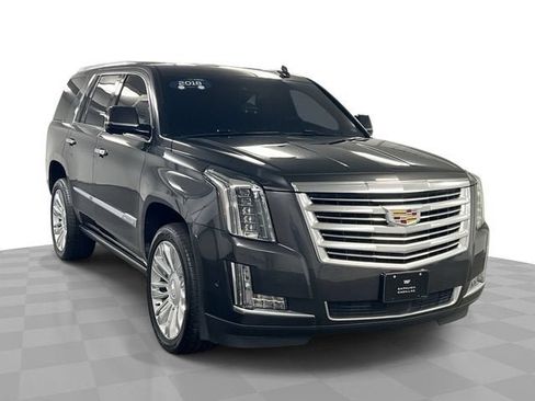Certified 2018 Cadillac Escalade Platinum AWD/4WD image 1