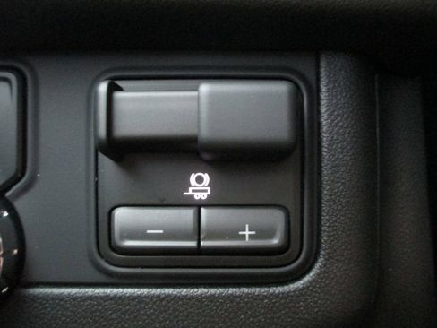 New 2026 GMC Yukon Elevation w/ Elevation Premium Package AWD/4WD image 20