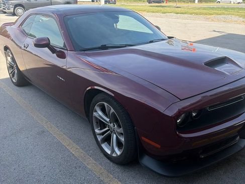 Used 2021 Dodge Challenger R/T RWD image 1