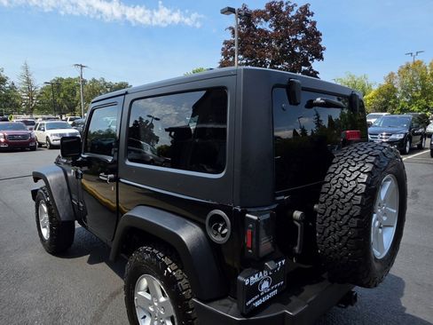 Used 2016 Jeep Wrangler Sport w/ Quick Order Package 24S AWD/4WD image 5