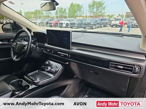 Used 2022 Lincoln Nautilus Reserve w/ Equipment Group 201A AWD/4WD image 37