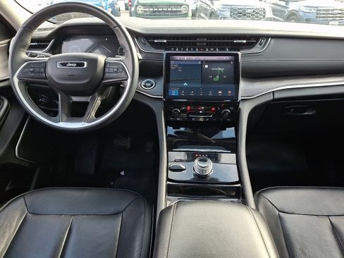 Used 2022 Jeep Grand Cherokee L Limited image 15