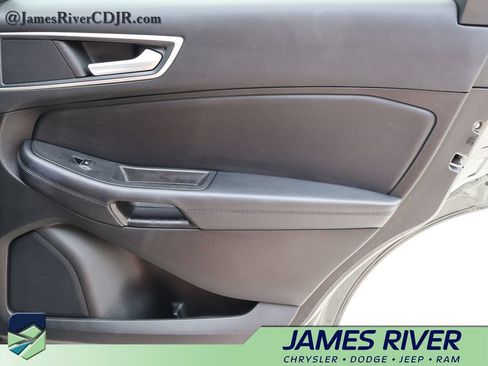 Used 2024 Ford Edge SEL w/ Convenience Package AWD/4WD image 10