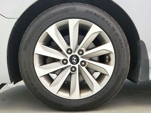 Used 2017 Hyundai Sonata Sport w/ Cargo Package FWD image 29