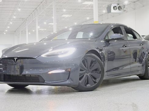 Used 2022 Tesla Model S image 6