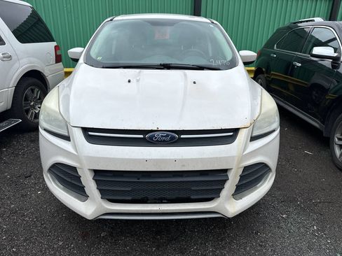 Used 2013 Ford Escape SE image 2