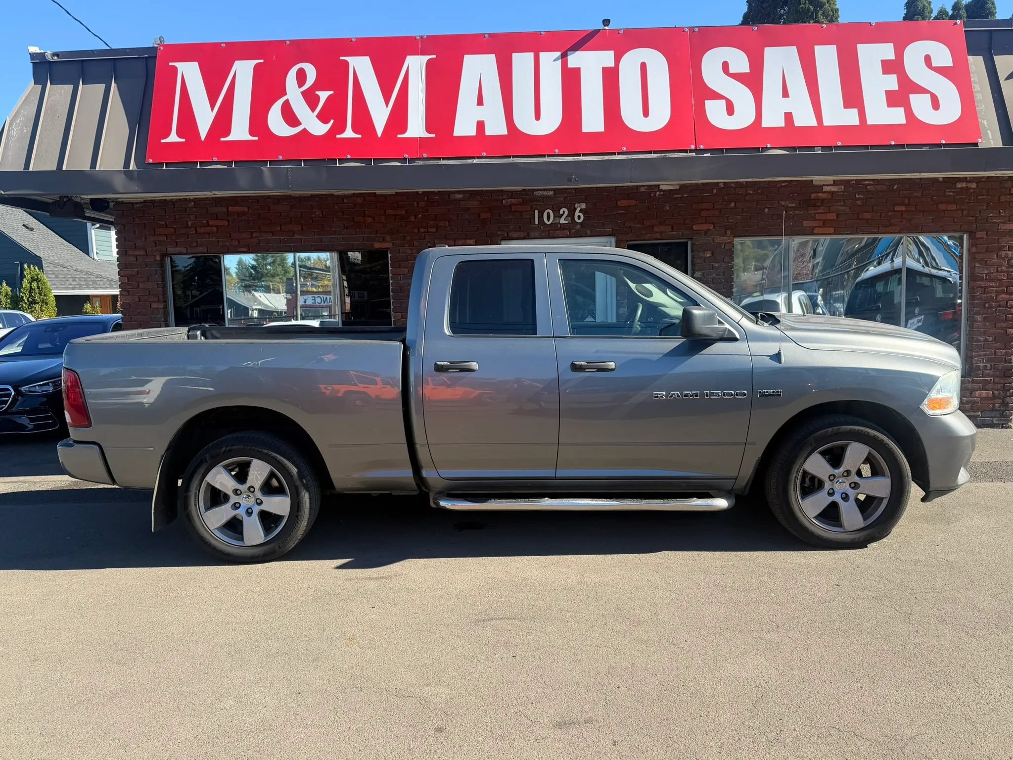 Used 2012 RAM 1500 Express AWD/4WD image 2