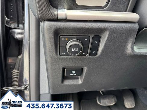 Used 2025 Ford Expedition Max Active AWD/4WD image 16